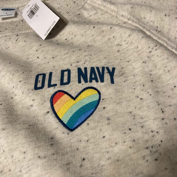 Old Navy Women’s Sweatshirt - Picture 3 of 7